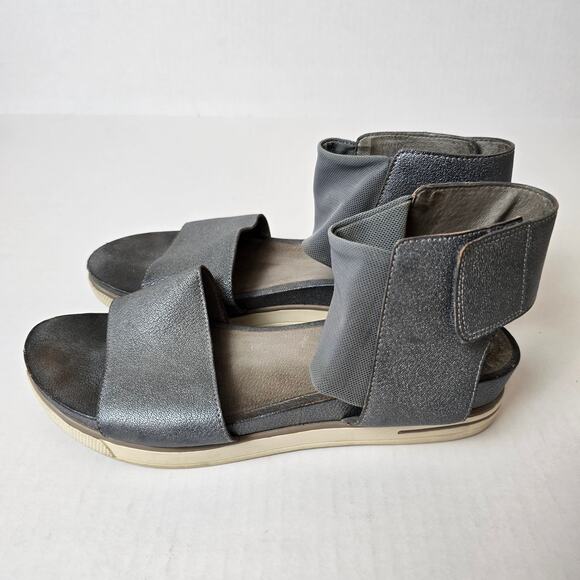 Eileen Fisher Silver Sandals Size 9.5 - Picture 4 of 6